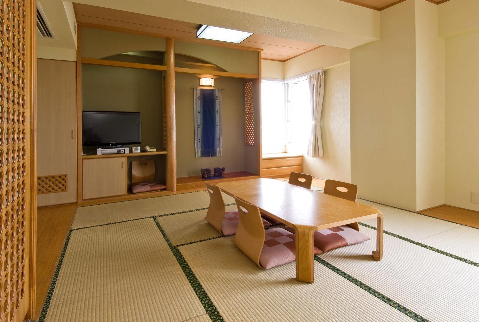 Hotel Granview Ishigaki Ishigaki  Экстерьер фото