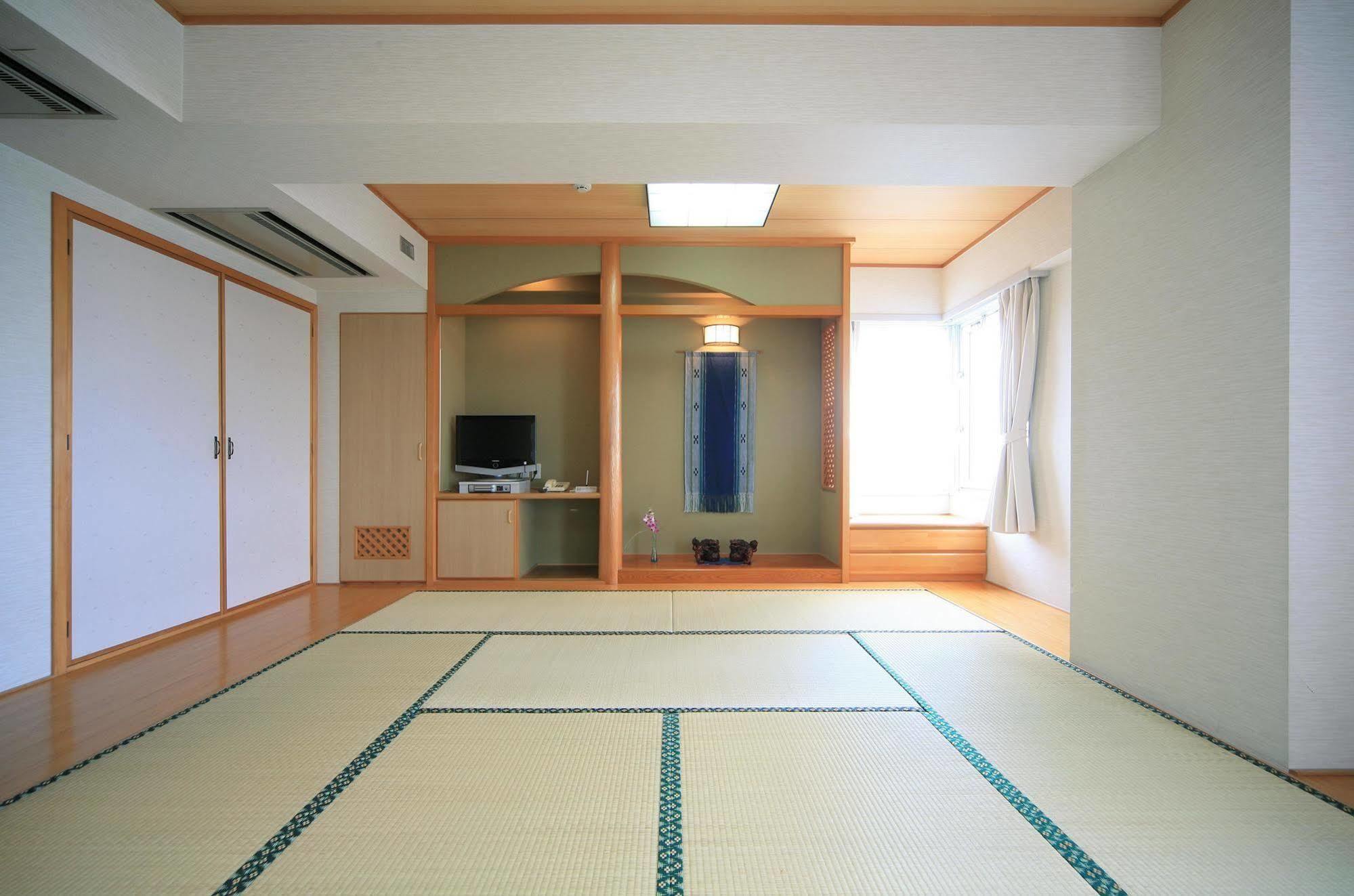 Hotel Granview Ishigaki Ishigaki  Экстерьер фото